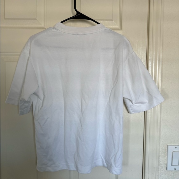 Uniqlo Boxy tee - Picture 3 of 3